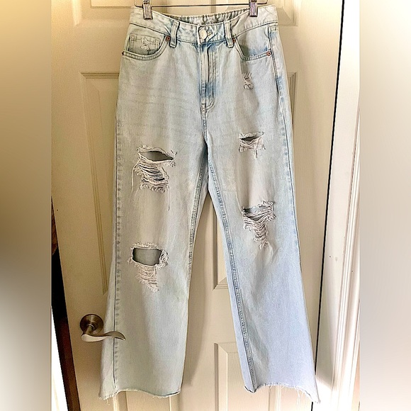 Aeropostale High Rise Wide Leg Distressed Jeans - Light Wash Size 4 - Picture 1 of 4
